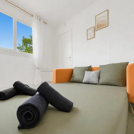 Appartement T2 Cosy Et Renove, Au Coeur Du Port Du Cap D'agde
