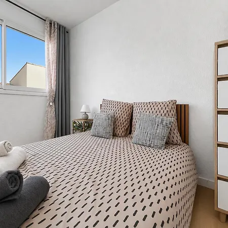 Appartement T2 Cosy Et Renove, Au Coeur Du Port Du Cap D'agde *