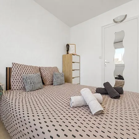 Appartement T2 Cosy Et Renove, Au Coeur Du Port Du Cap D'agde Agde